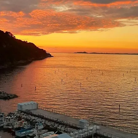 Casa A Mare Panzió Sorrento