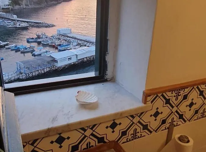 Casa A Mare Bed & Breakfast