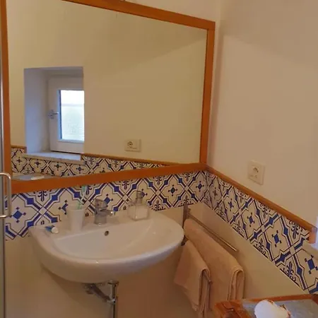 Casa A Mare לינה וארוחת בוקר 4*